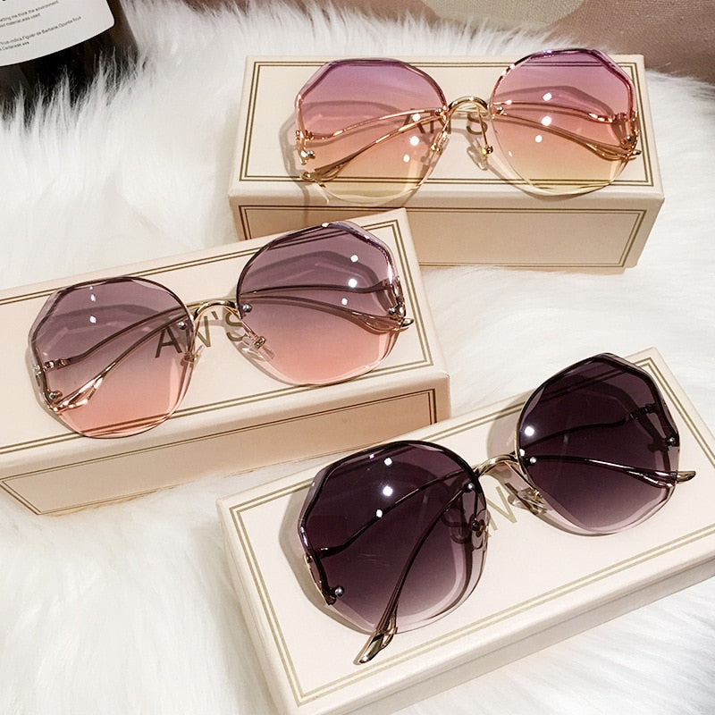 Luxury Round Gradient Sunglasses / Women Metal Curved Temples Eyewear / Ocean Rimless Fashion Sunglasses for Ladies