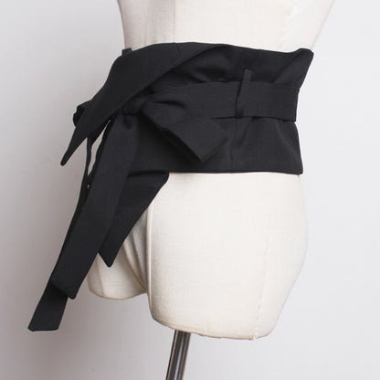 [EAM] Black Cloth Asymmetrical Bow Bandage Wide Belt Personality Women New Fashion Tide All-match Spring Autumn 2022 1A778