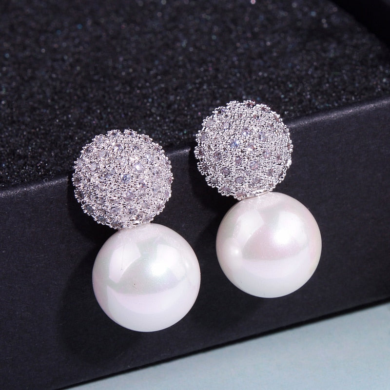 Pearl Earrings / Elegant White Pearl Earrings