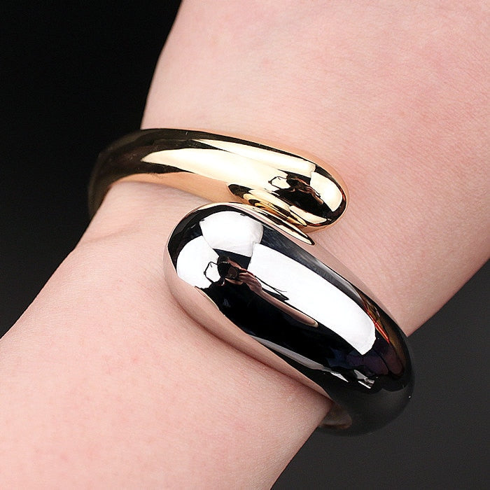 Top Quality Fashion Bangles Gold Color / Alloy Simple Wide Opened Bangles / Snake Bracelet / Bangles for Women