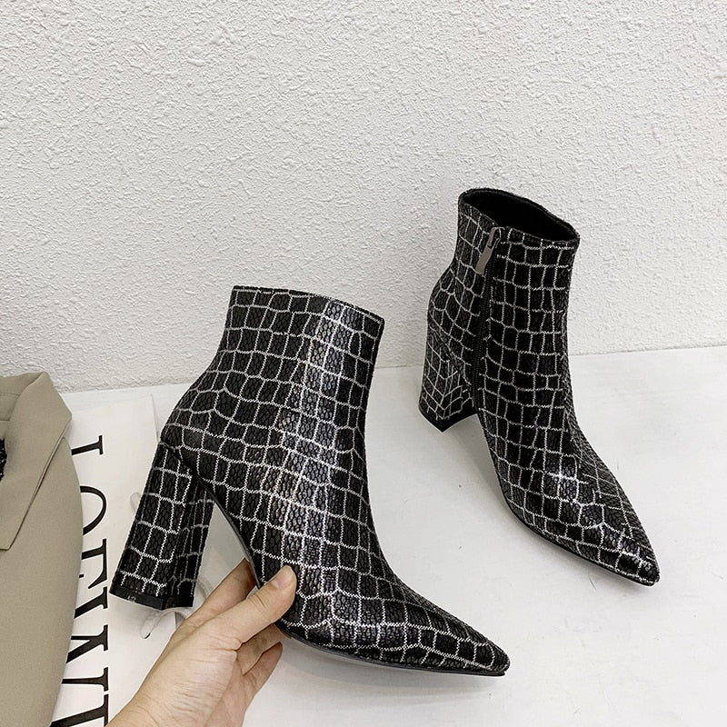 Quality ankle boots for women / pointed toe high heels boots / simple zipper fashion shoes for women.